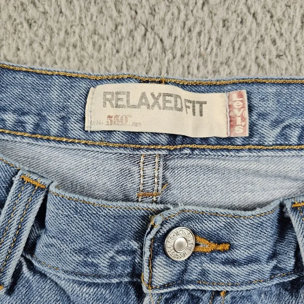 Levis ** this